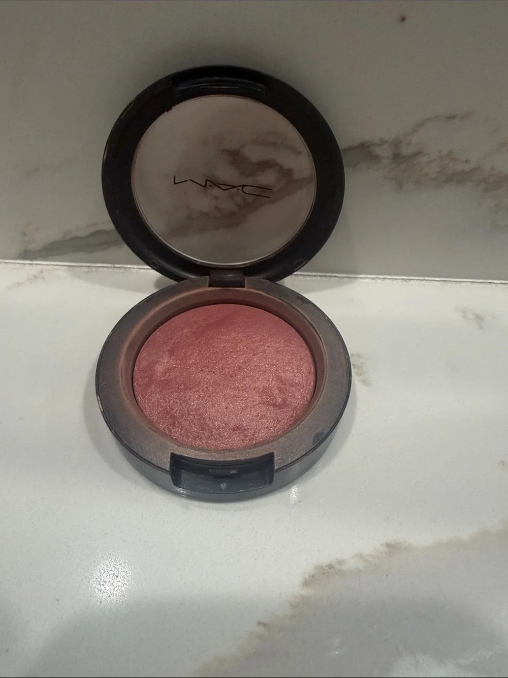 MAC Cosmetics buildable rose